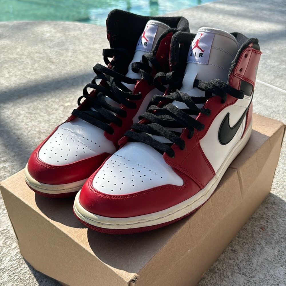 Jordan 1 Chicago championship circa 2012